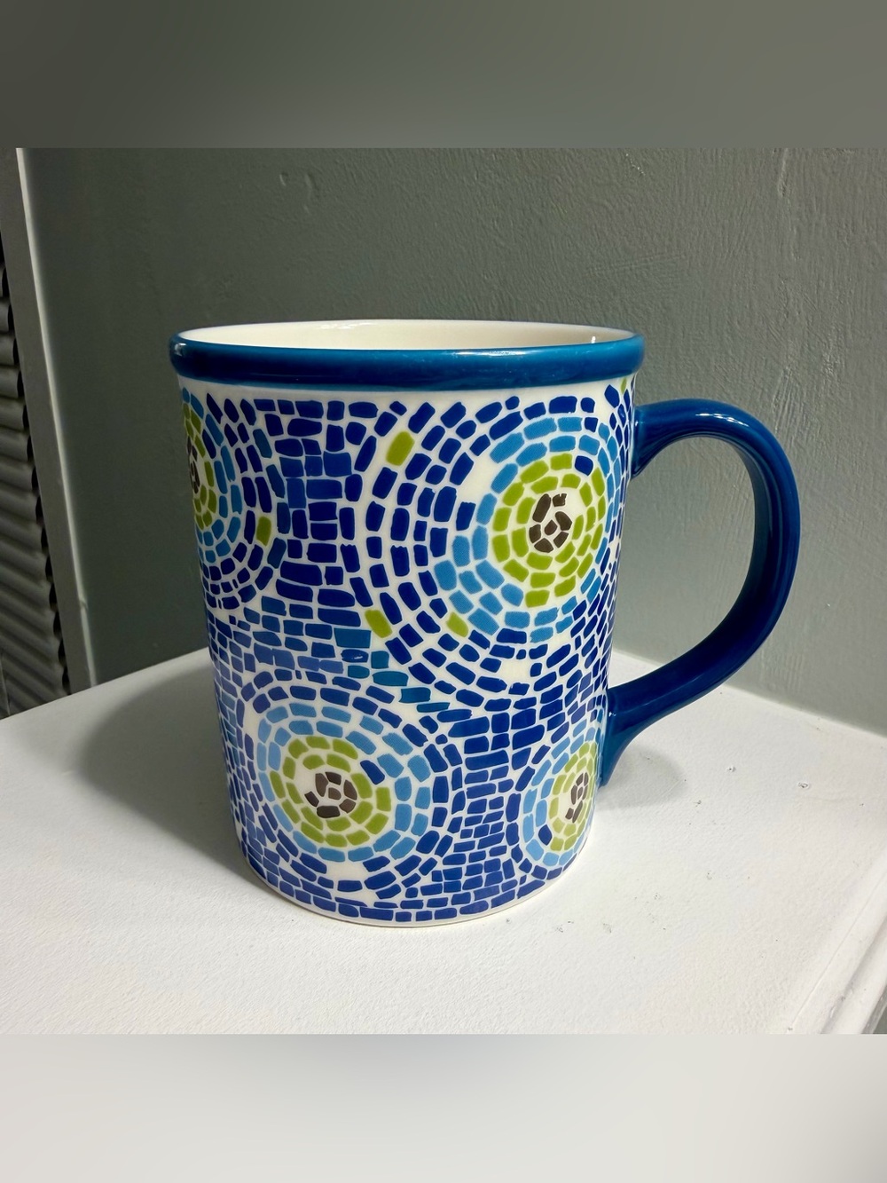 Starbucks 2008 Swirl Blue Green Mosaic Tile Pattern Coffee Mug 16oz Y2K